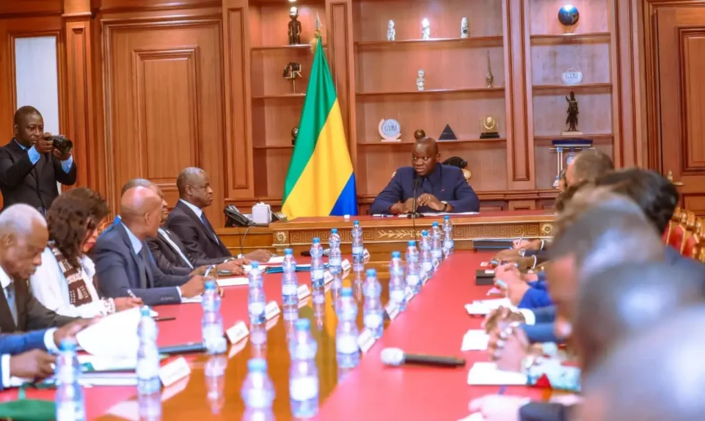 التعاون الإفريقي-الهندي: Mahmoud Ali Youssouf يجري مباحثات مع رئيس مؤسسة إفريقيا-الهند الاقتصادية