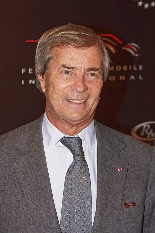 Câblo-distribution : Canal+, Bolloré et le pillage présumé des consommateurs, les abonnés réclament des comptes