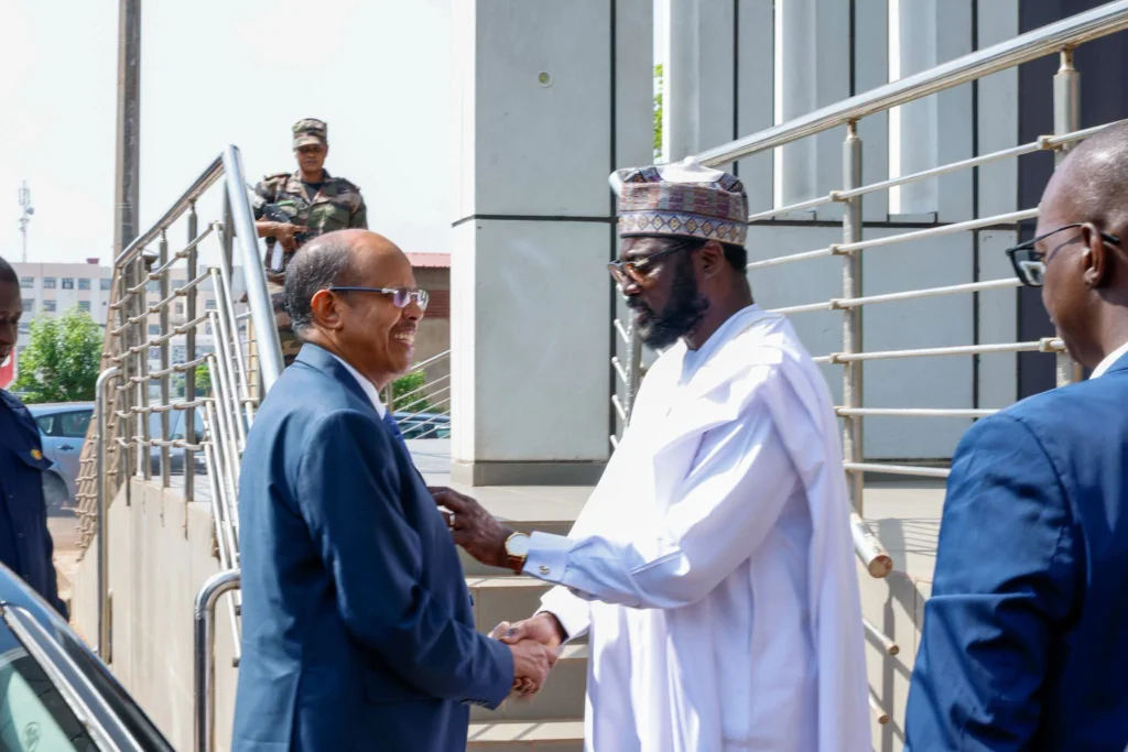 Mali : L’Union africaine réaffirme son engagement au Sahel à travers une visite de S.E Mahmoud Ali Youssouf à Bamako