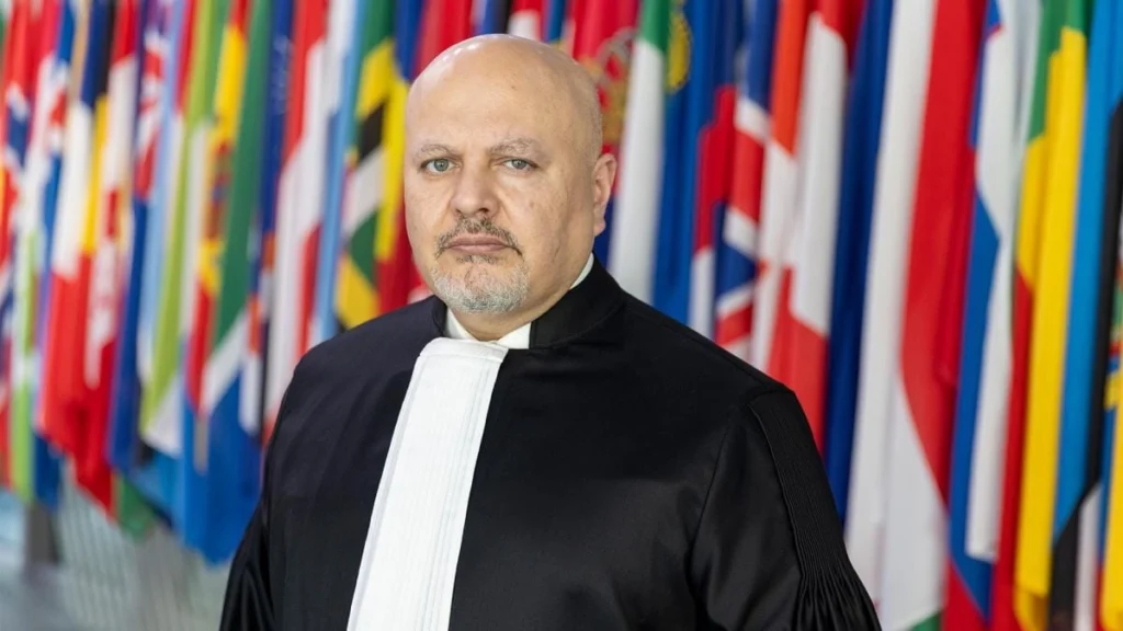 Le procureur de la Cour pénale internationale se lance à l’assaut d’un nouveau mandat Le procureur de la Cour pénale internationale, candidat à un nouveau mandat