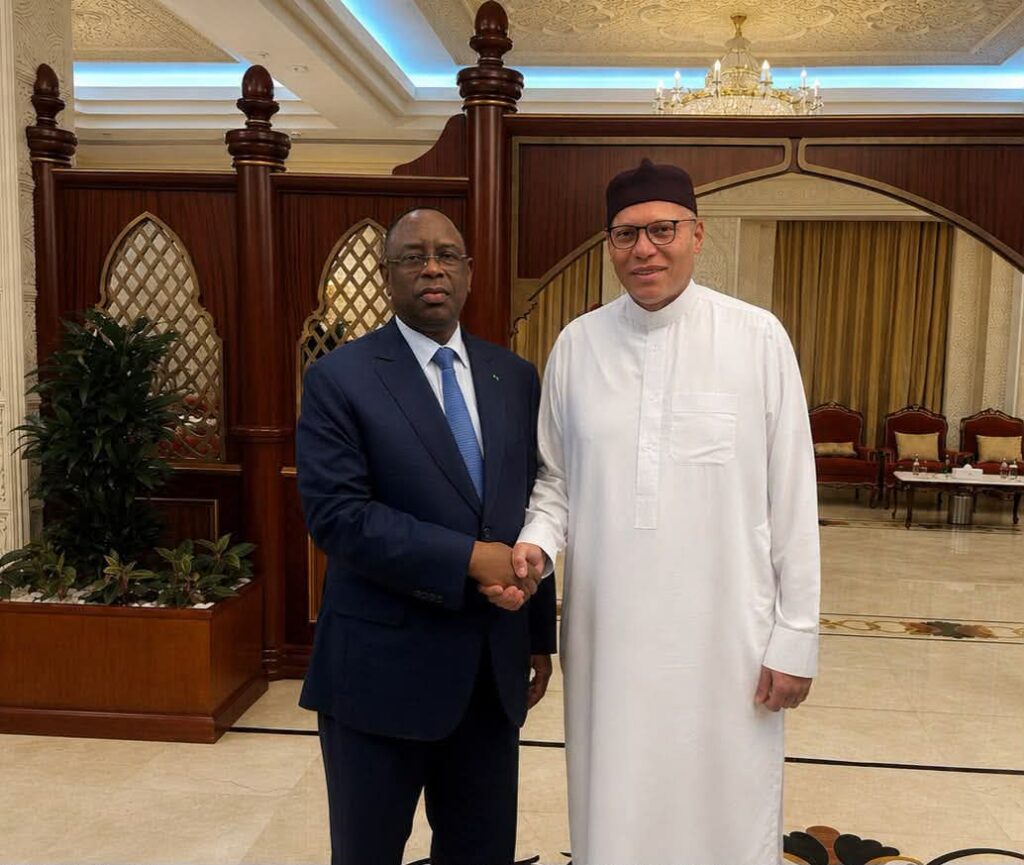 Macky Sall à Doha : Condoléances à l’Émir et retrouvailles avec Karim Wade