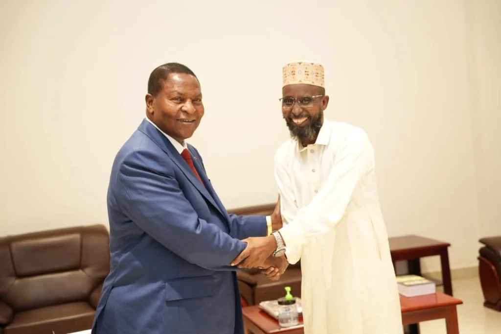 El presidente Touadéra recibe a líderes musulmanes tras el ataque de Amdafok