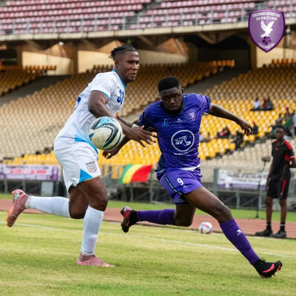 Les amoureux du football camerounais multiplient les réunions pour que les stades restent vides, en réaction au trucage des matchs et à la mauvaise gestion du football